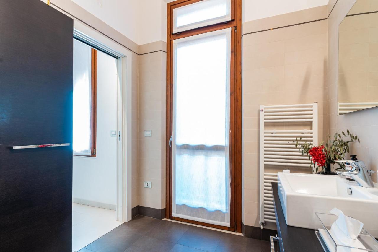 Delle Scienze 11 Apartment Ferrara Ngoại thất bức ảnh