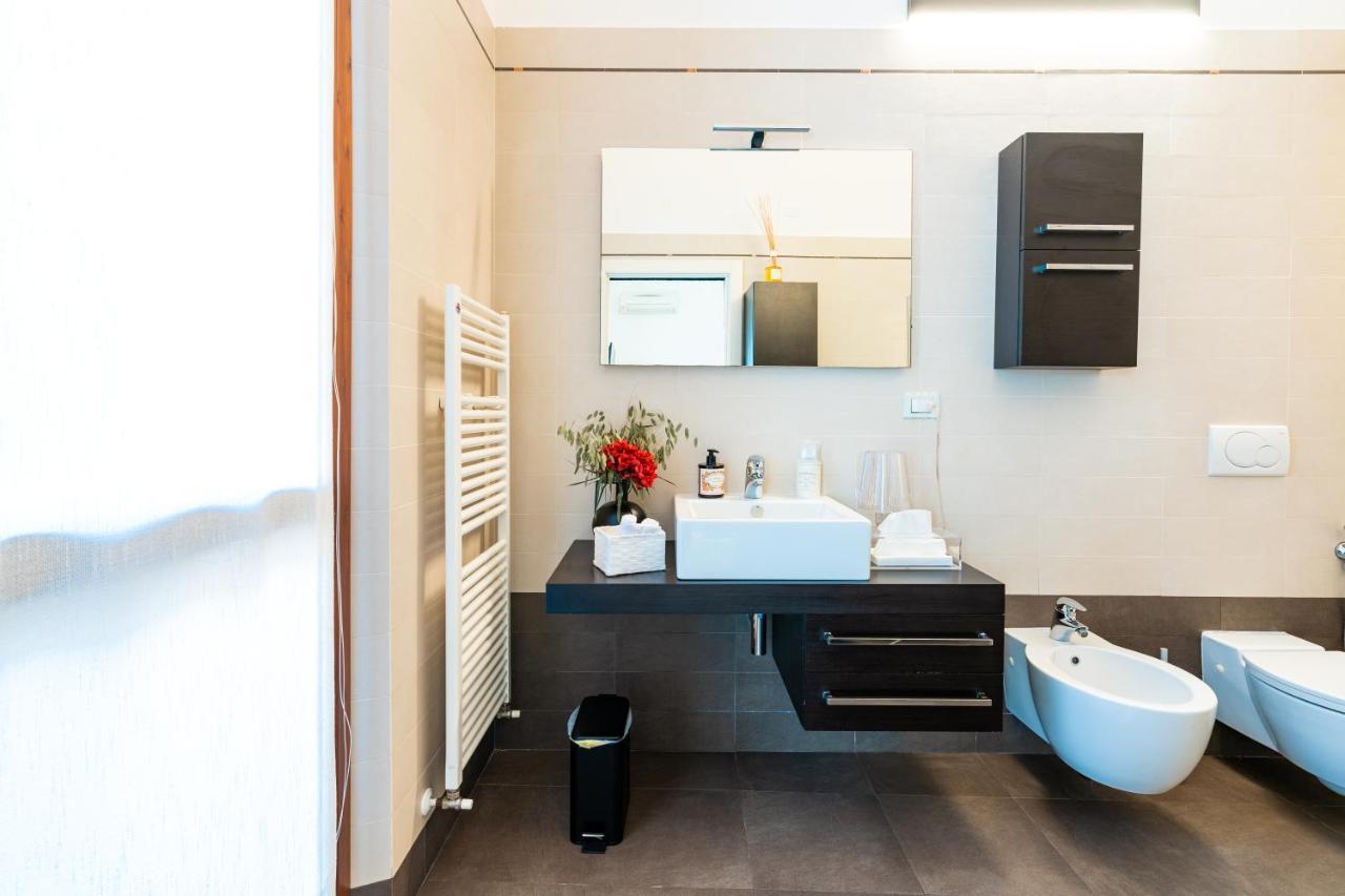 Delle Scienze 11 Apartment Ferrara Ngoại thất bức ảnh